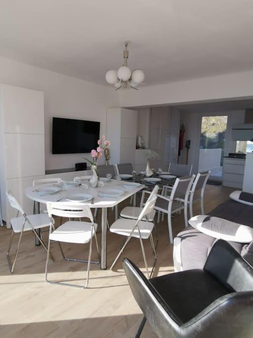 Holiday home Charme Et Zenitude, Avec Vue Exceptionnelle Sur Le Port Granville